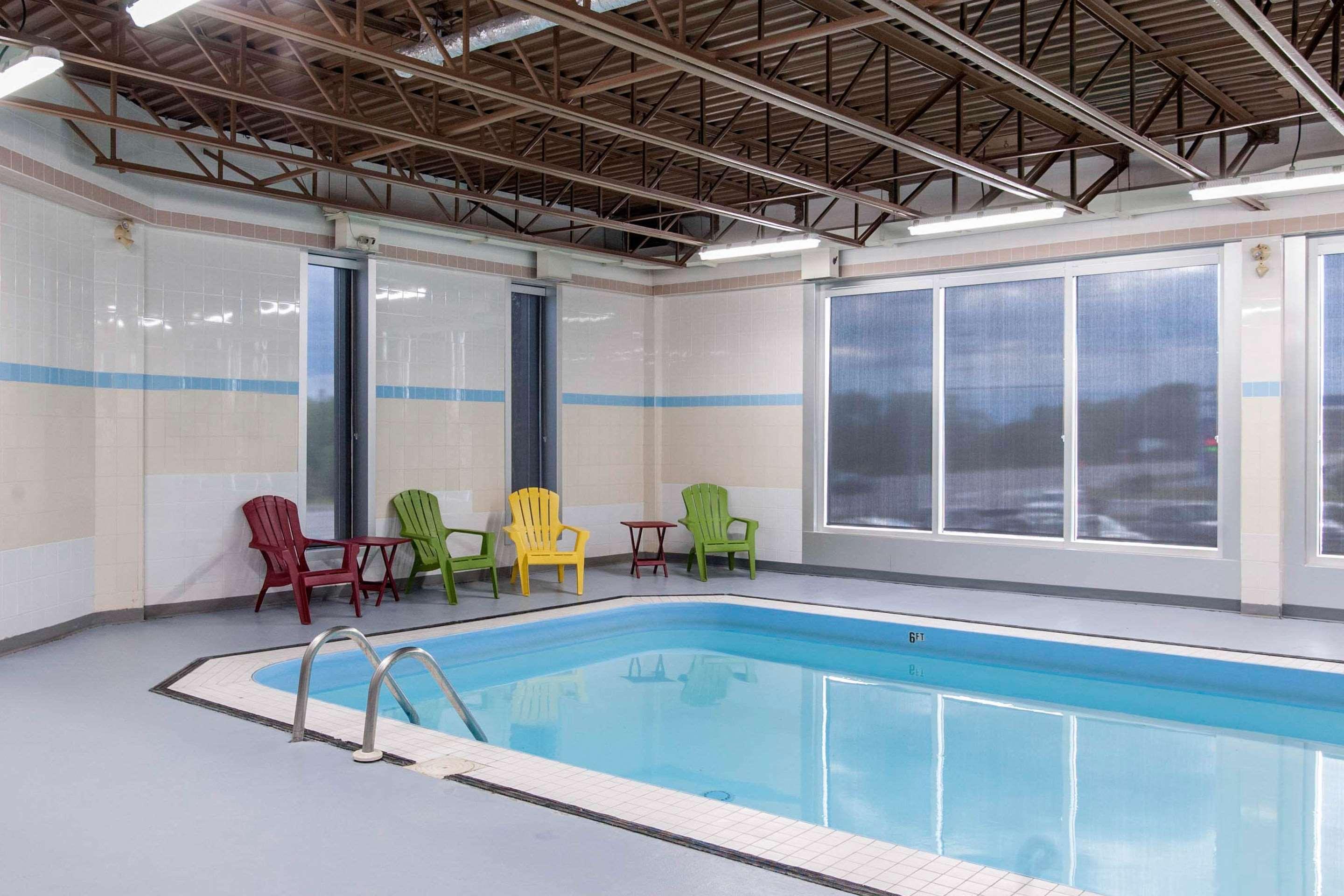 Quality Hotel & Suites Gander Exterior foto
